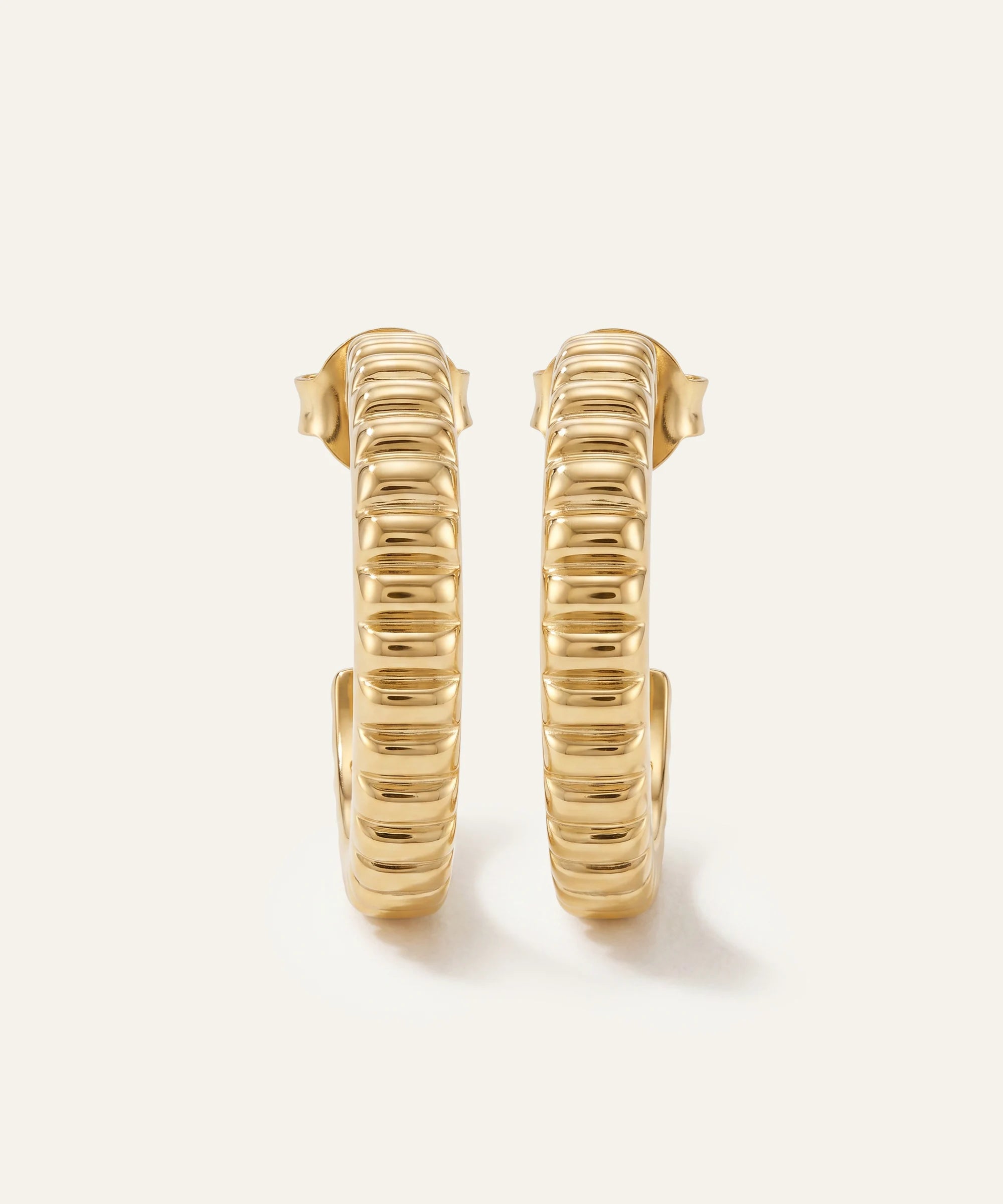 Oroventi Fluted Hoop Earrings