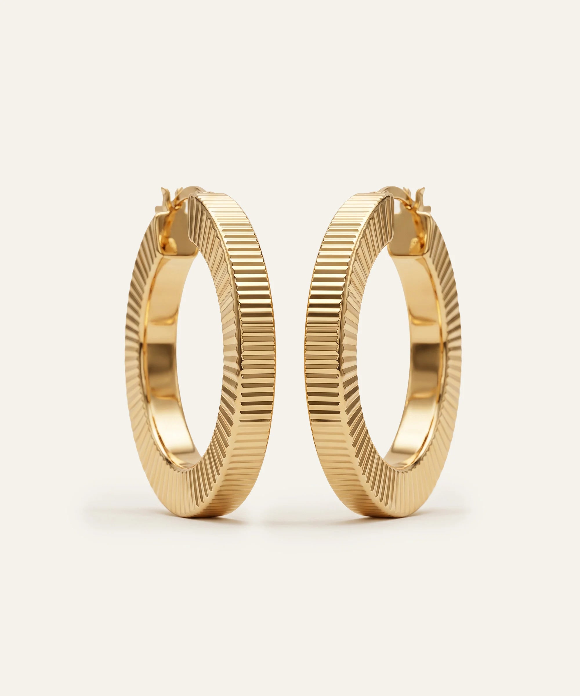 Oroventi Ridged Hoop Earrings